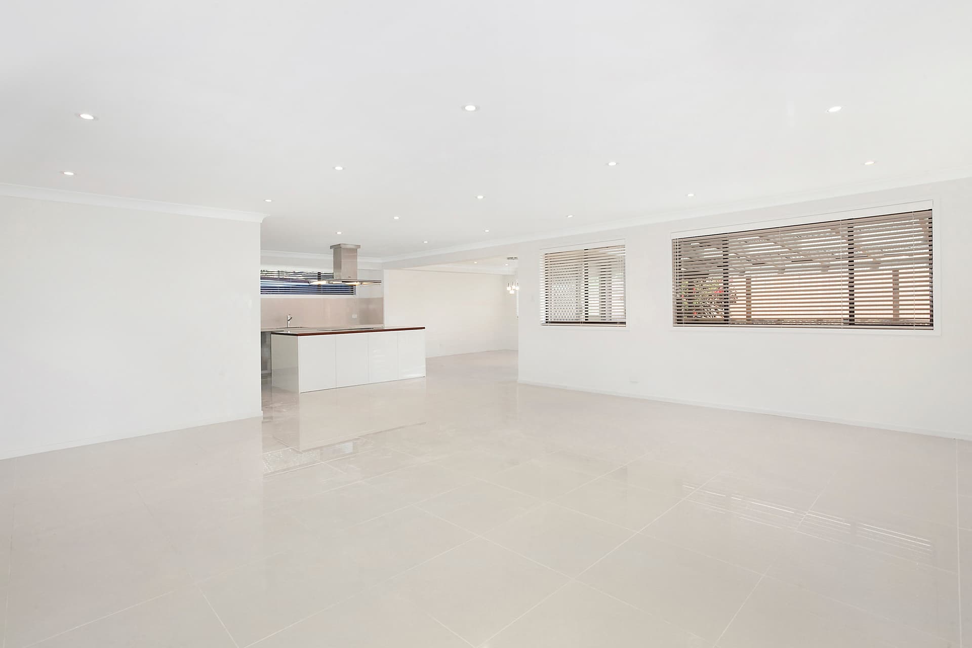 18 Yarrabee Avenue, Bangor, Bangor - Thumbnail 2