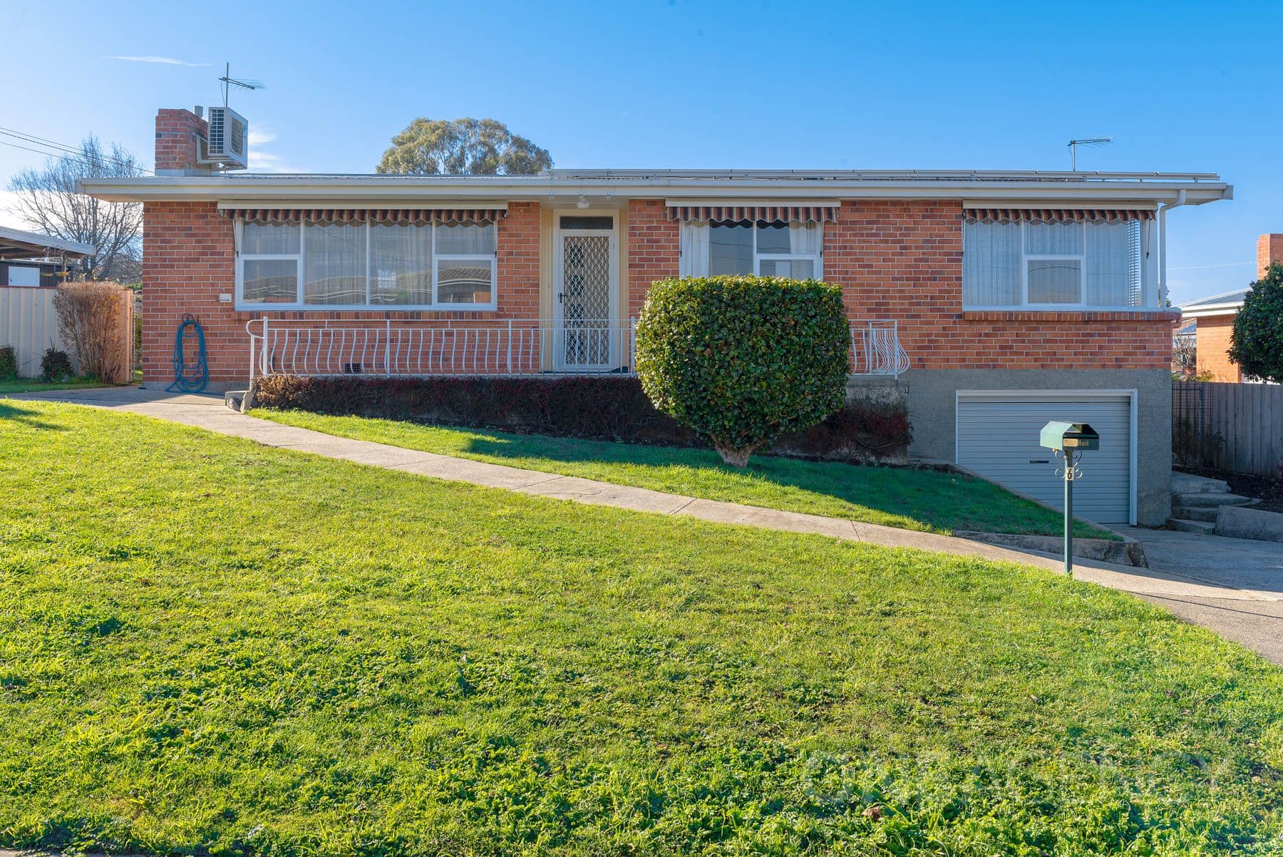 6 Laver Grove, Newnham, Newnham - Image 1