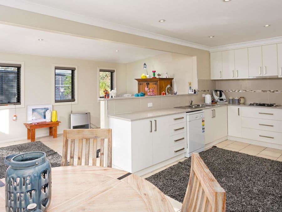 31 Goborra Street, Glenfield Park, Glenfield Park - Thumbnail 3