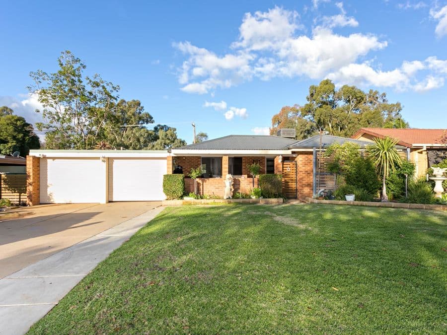 31 Goborra Street, Glenfield Park, Glenfield Park - Image 1