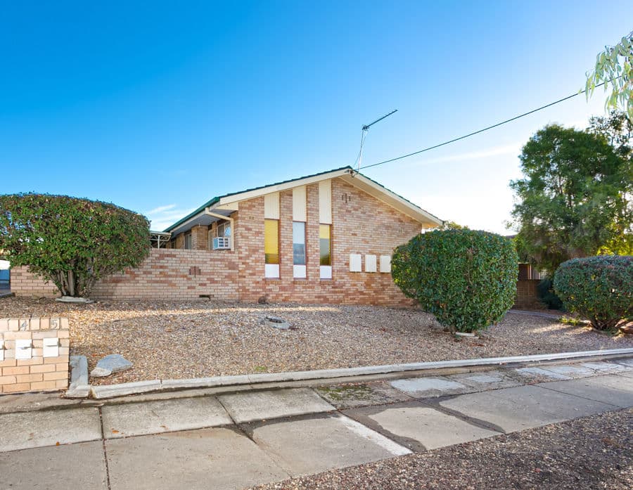 1-5/8 Nordlingen Drive, Tolland, Tolland - Image 1