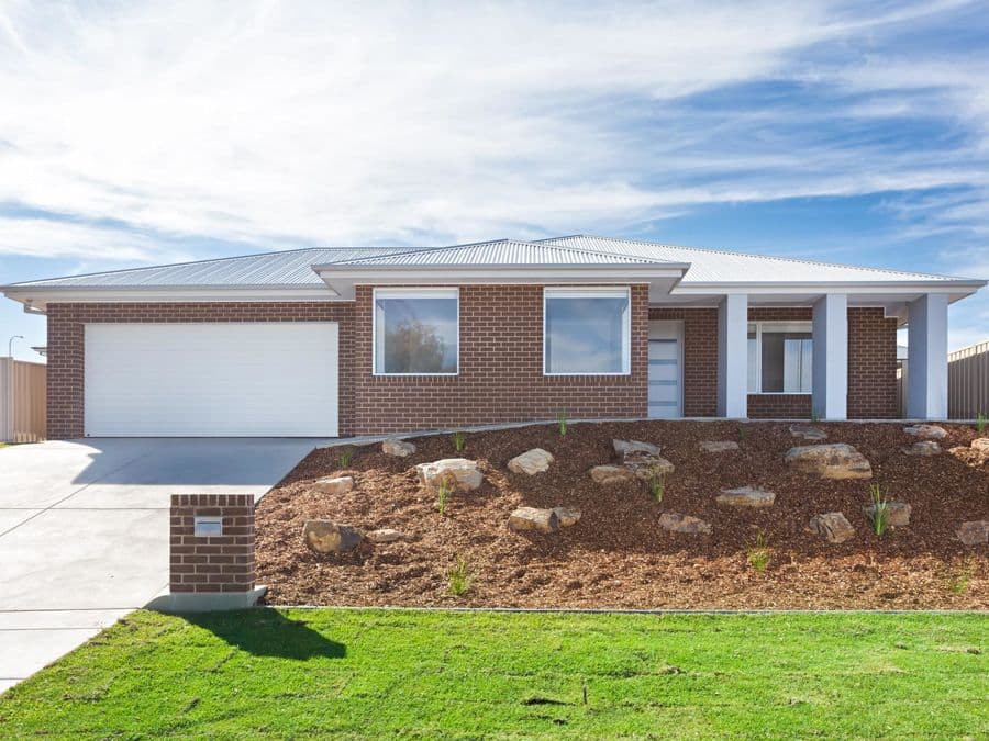22 Ellerslie Street, Gobbagombalin, Gobbagombalin - Image 1