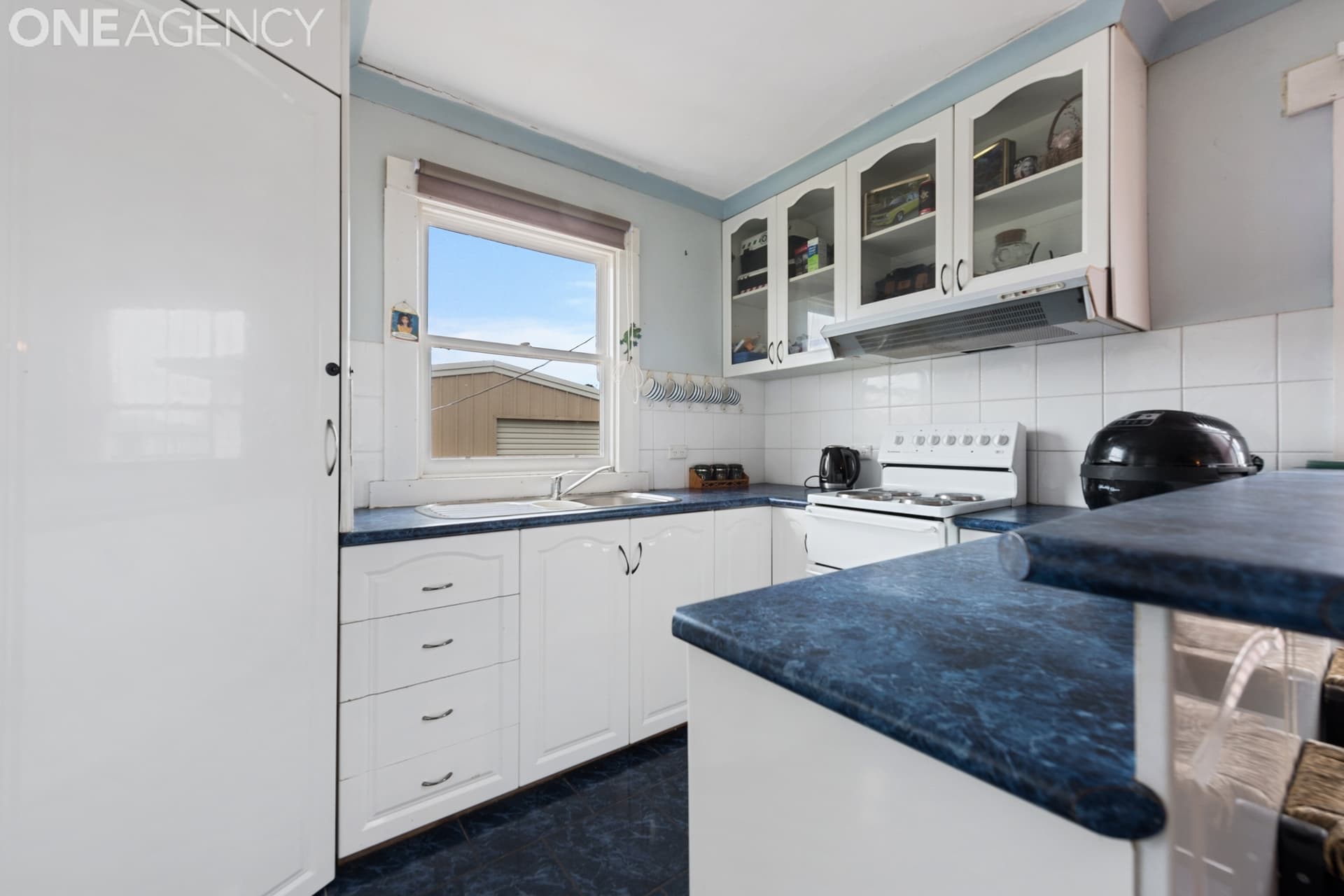 6 Holyman Street, Devonport, Devonport - Thumbnail 2