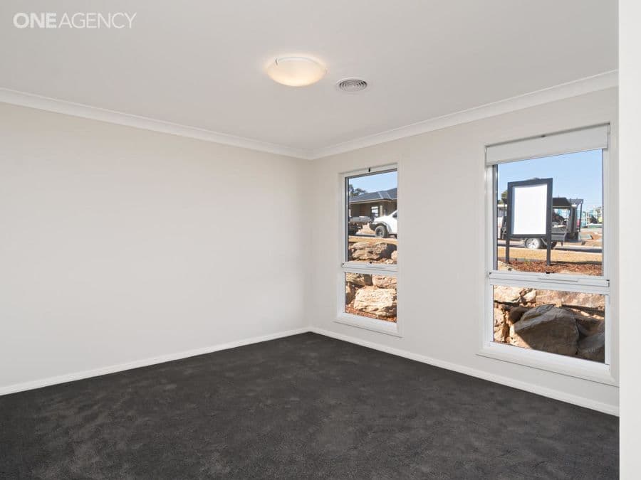 97 Bradman Drive, Boorooma, Boorooma - Thumbnail 2