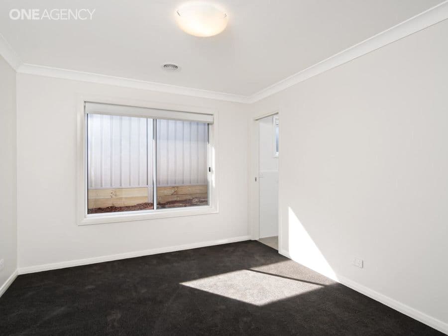 97 Bradman Drive, Boorooma, Boorooma - Thumbnail 5