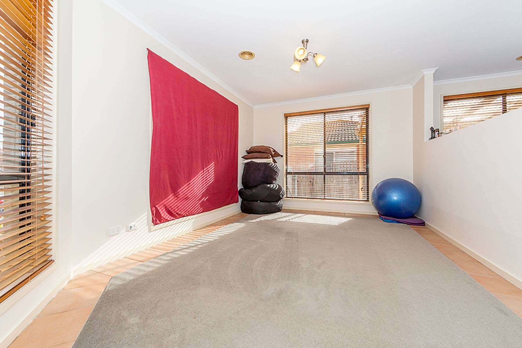 122 Jabanungga Avenue, Ngunnawal, Ngunnawal - Thumbnail 5