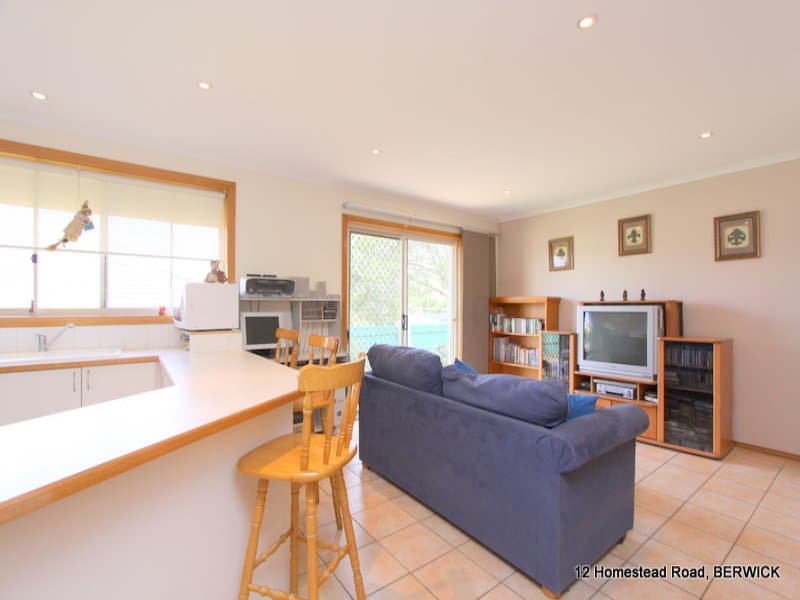 12 Homestead Road, Berwick, Berwick - Thumbnail 4