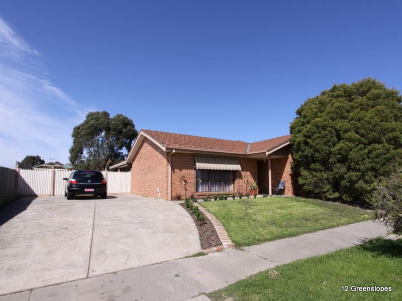 12 Greenslopes Drive, Carrum Downs, Carrum Downs - Thumbnail 2