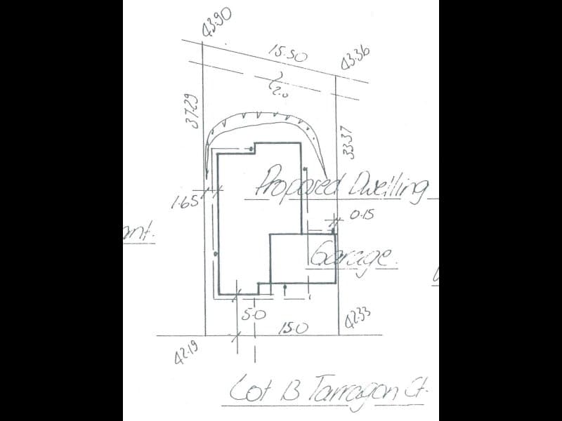 13 Tarragon Court, Lynbrook, Lynbrook - Thumbnail 2