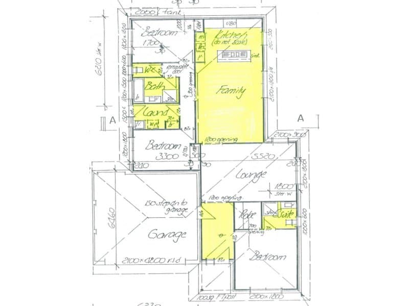 15 Tarragon Court, Lynbrook, Lynbrook - Thumbnail 3