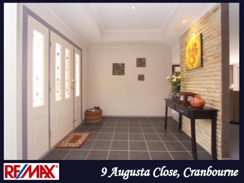 9 Augusta Close, Cranbourne, VIC 3977, Cranbourne - Thumbnail 2