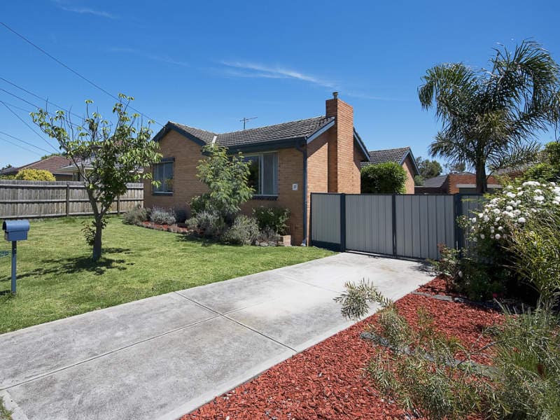 37 Lincoln Parade, Aspendale, Aspendale - Image 1