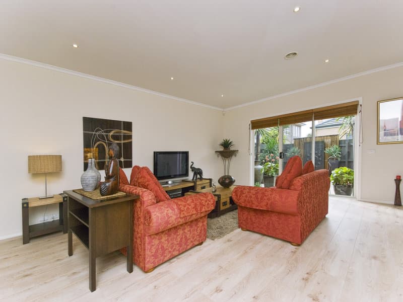 1 Ferrier Grove, Bonbeach, Bonbeach - Thumbnail 2