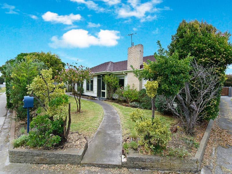 14 Cannes Avenue, Bonbeach, Bonbeach - Image 1