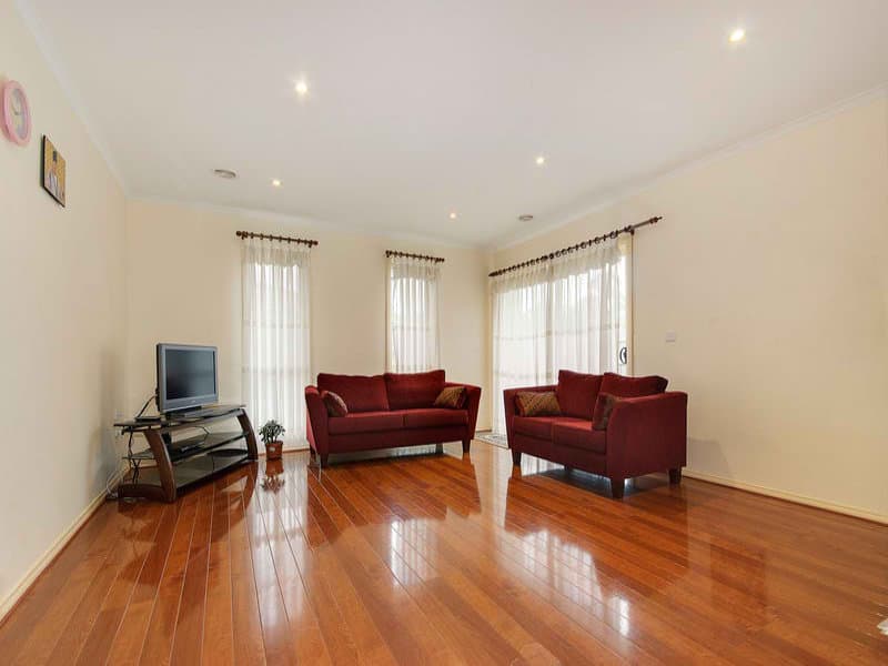 2/7 Fernhill Street, Glen Waverley, Glen Waverley - Thumbnail 3
