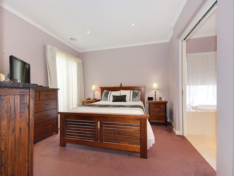 50 Sussex Avenue, Cranbourne North, Cranbourne North - Thumbnail 6