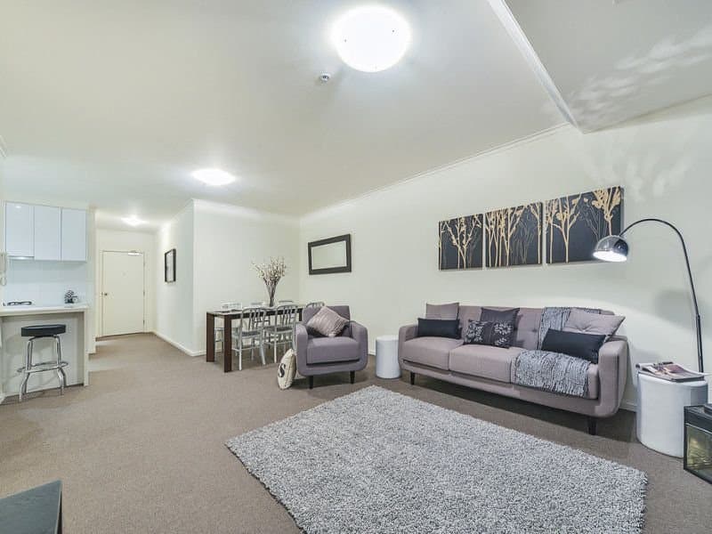 810/63 Whiteman Street, Southbank, Southbank - Thumbnail 3