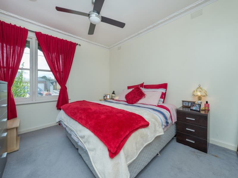 22 Gainsborough Road, Mentone, Mentone - Thumbnail 4
