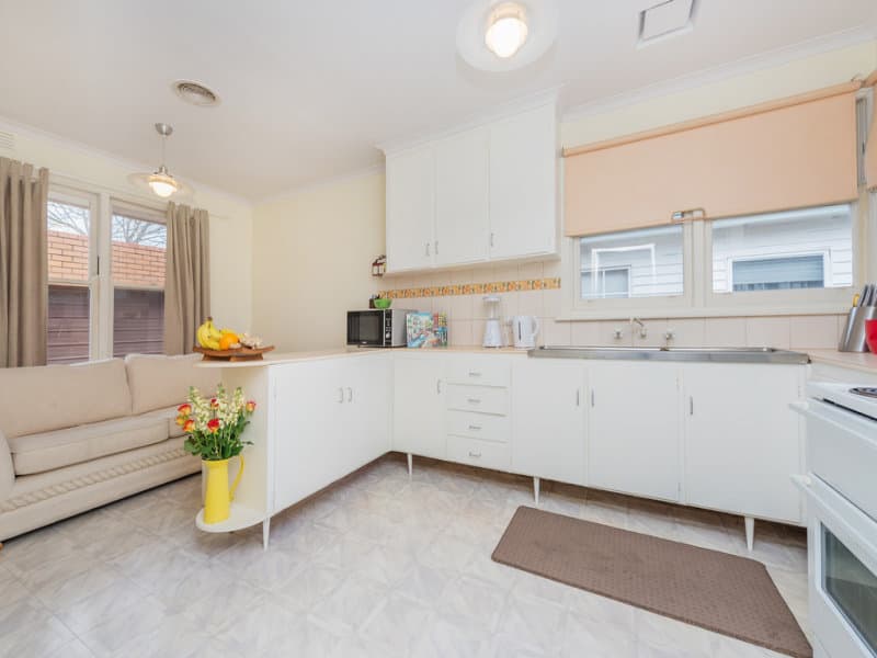 22 Gainsborough Road, Mentone, Mentone - Thumbnail 5