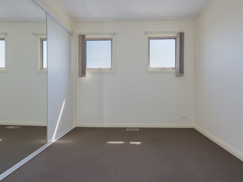 35A Alward Avenue, Clayton South, Clayton South - Thumbnail 8