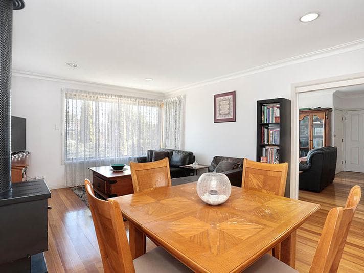 13 Percy Street, Noble Park, Noble Park - Thumbnail 3