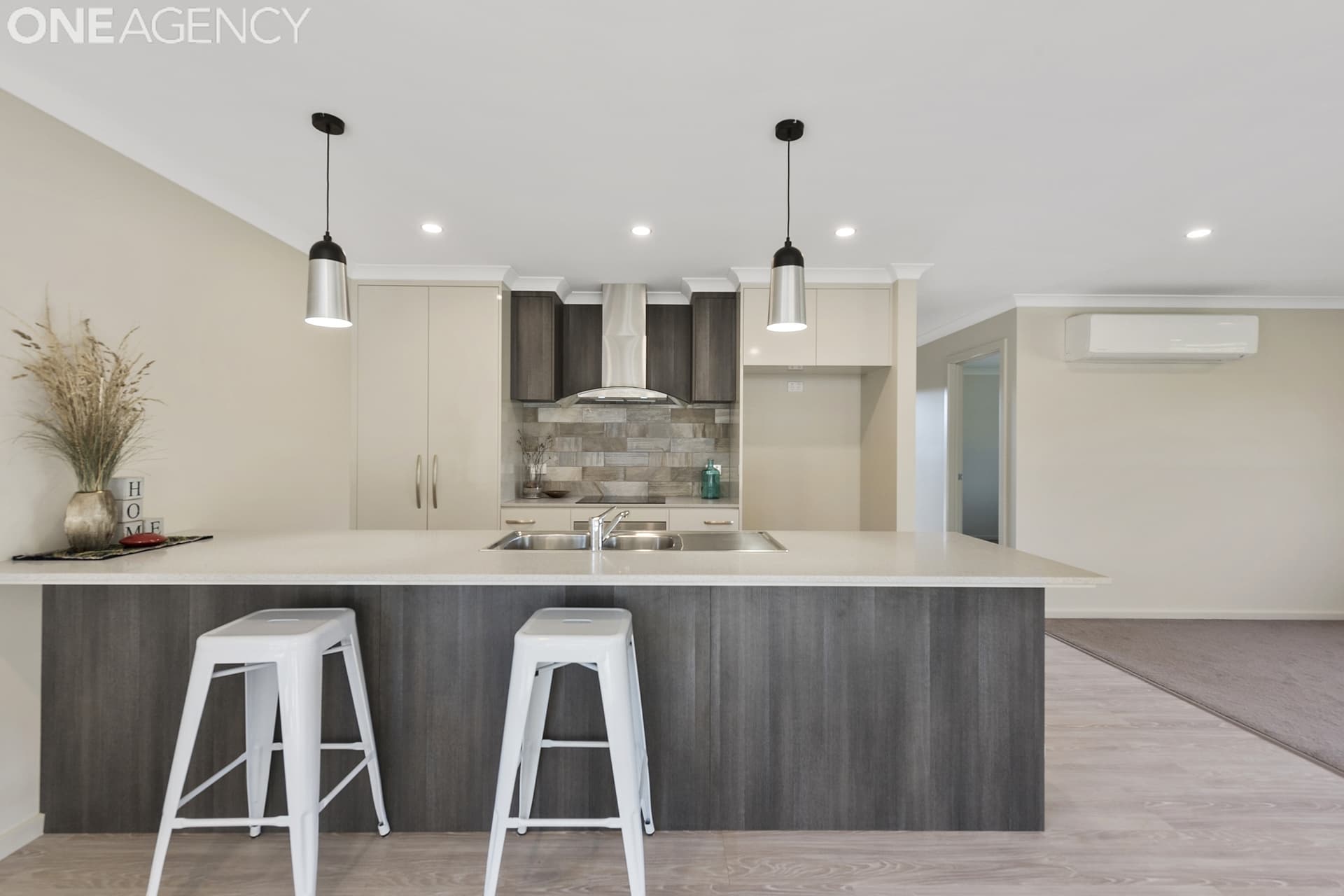 9 Harris Road, Stony Rise, Stony Rise - Thumbnail 2
