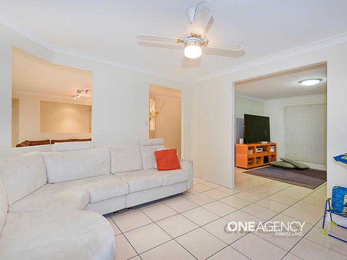 12 Balmoral Place, Forest Lake, Forest Lake - Thumbnail 2