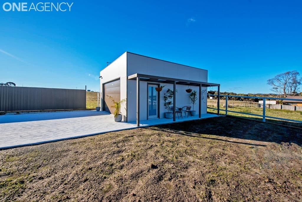 36 Dumbleton Street, Hawley Beach, Hawley Beach - Thumbnail 3