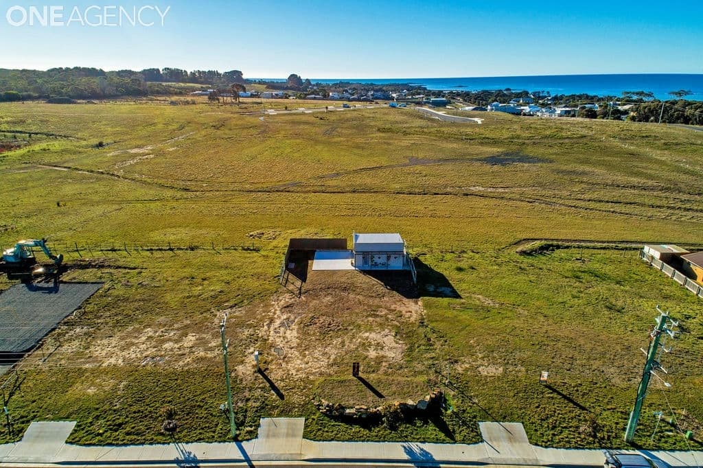 36 Dumbleton Street, Hawley Beach, Hawley Beach - Thumbnail 4