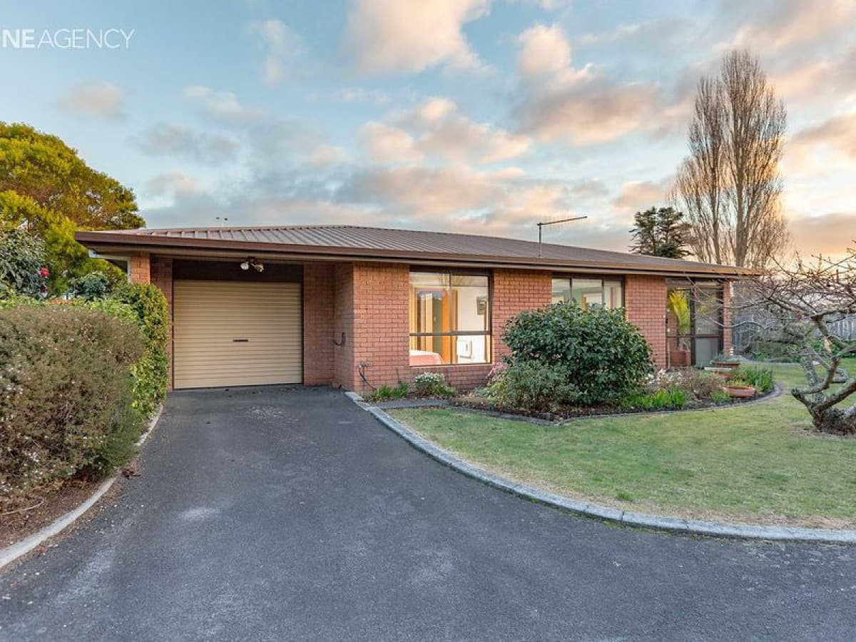 2/74 Dodgin Street, Wynyard, Wynyard - Image 1