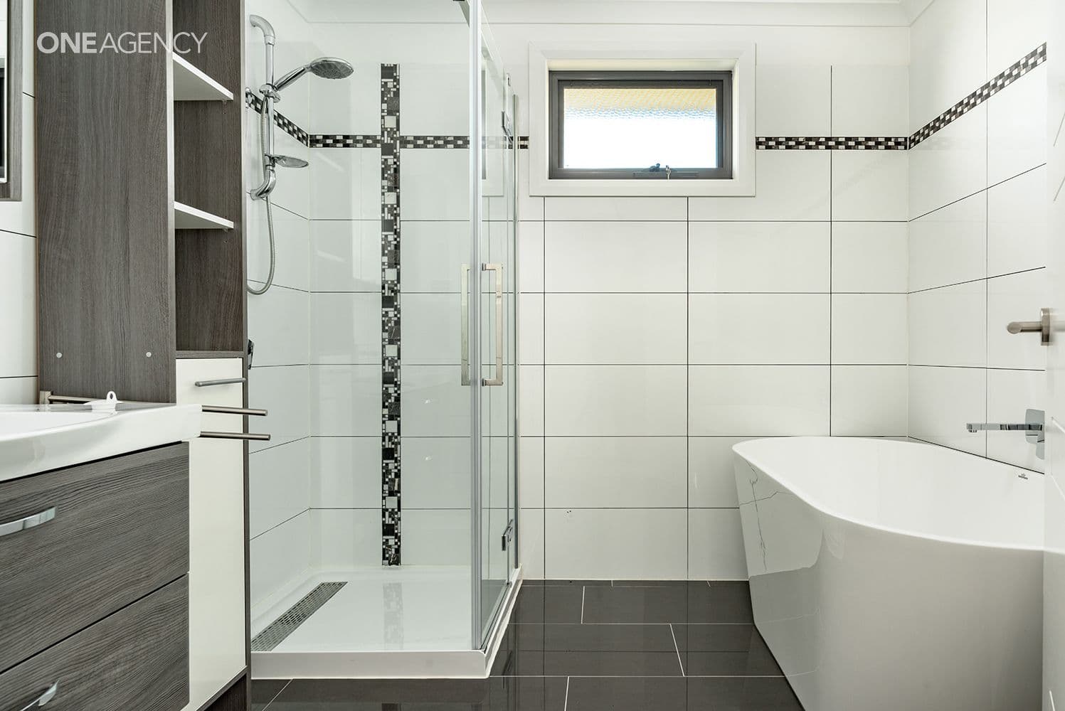 18 Cardinal Court, Park Grove, Park Grove - Thumbnail 8
