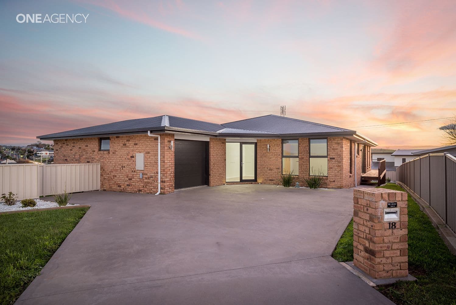 18 Cardinal Court, Park Grove, Park Grove - Image 1