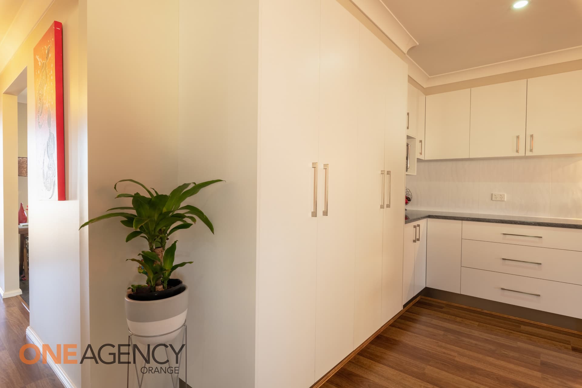 28 Molloy Drive, Orange, Orange - Thumbnail 6