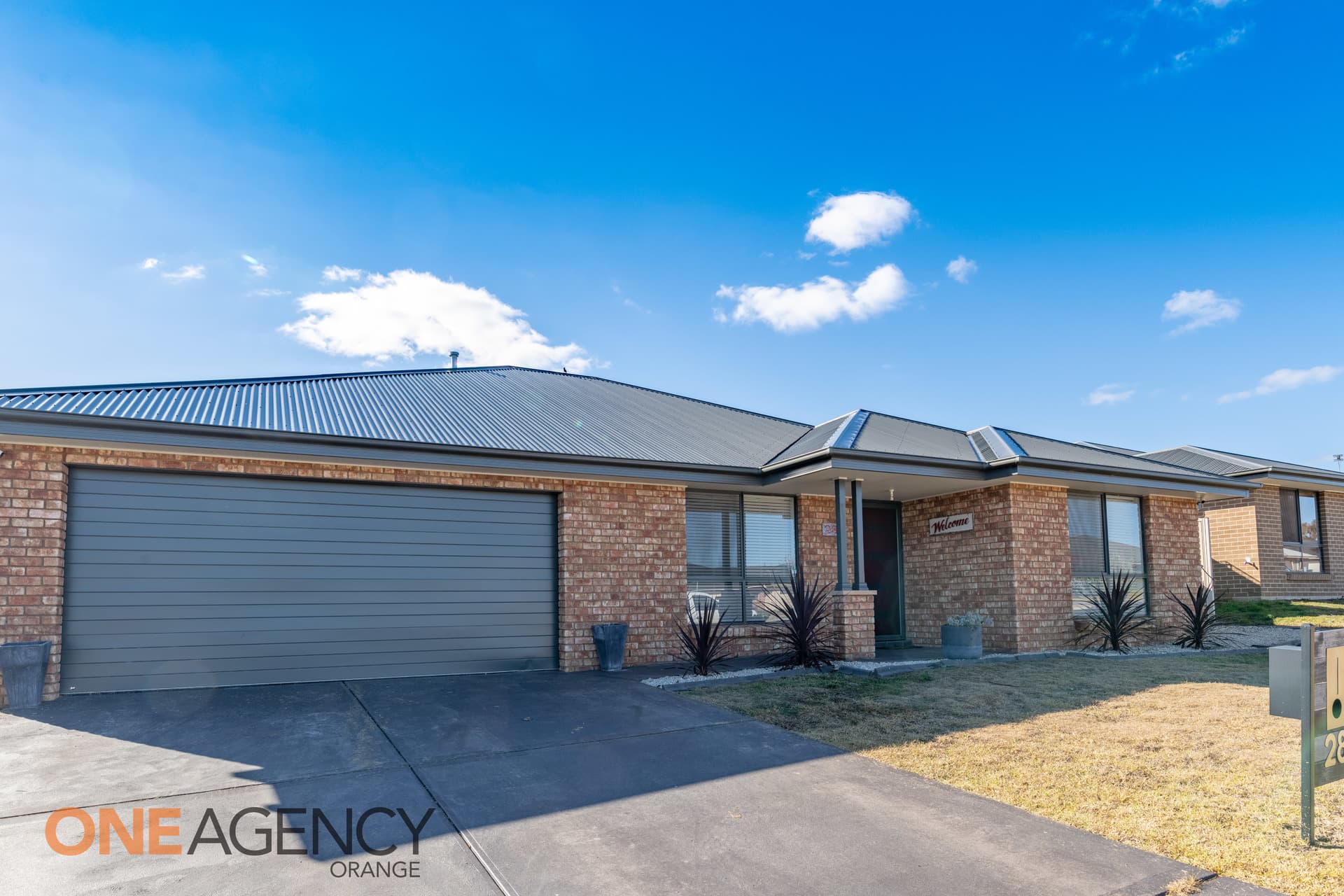 28 Molloy Drive, Orange, Orange - Image 1