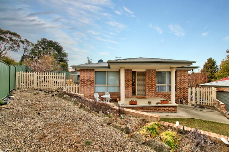 12 Alkoomi Place, Cooma, Cooma - Image 1