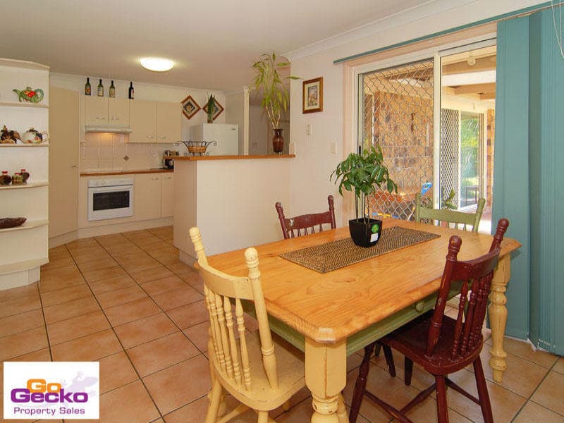6 Caswell Place, Arana Hills, Arana Hills - Thumbnail 3