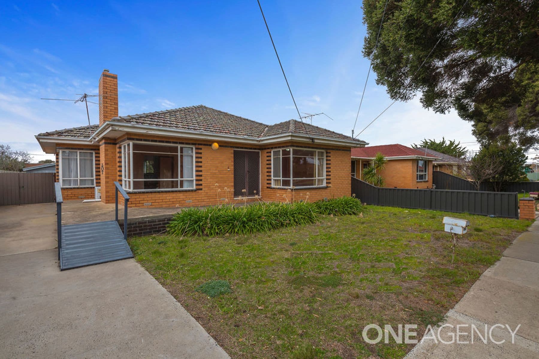 6 Bird Street, Deer Park, Deer Park - Thumbnail 2