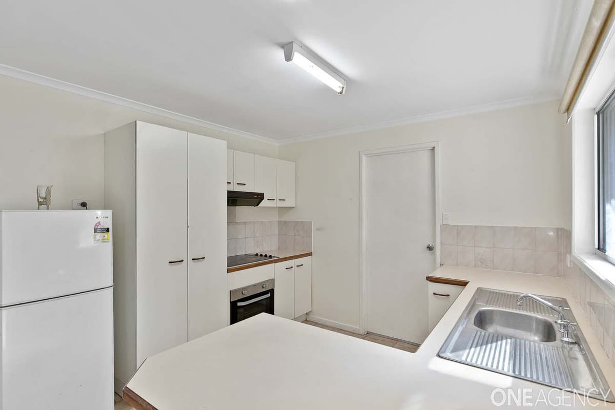 294 Boat Harbour Drive, Scarness, Scarness - Thumbnail 3
