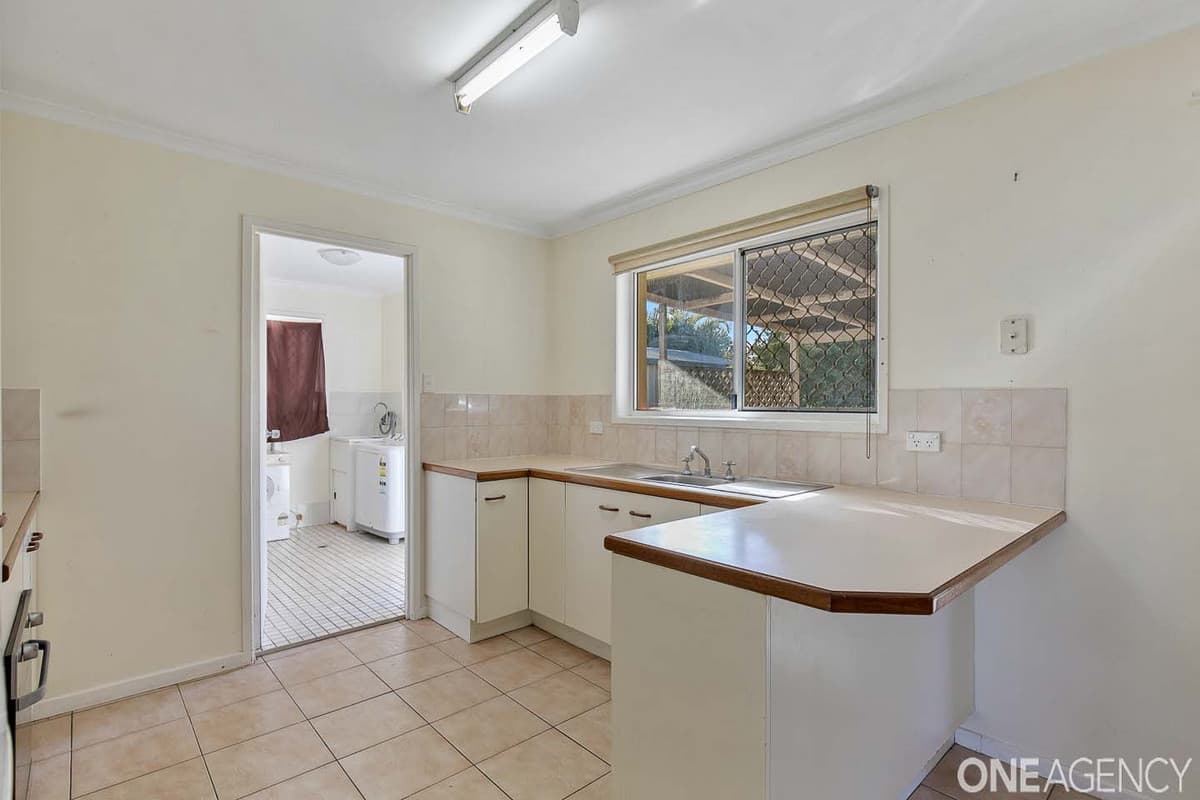 294 Boat Harbour Drive, Scarness, Scarness - Thumbnail 8