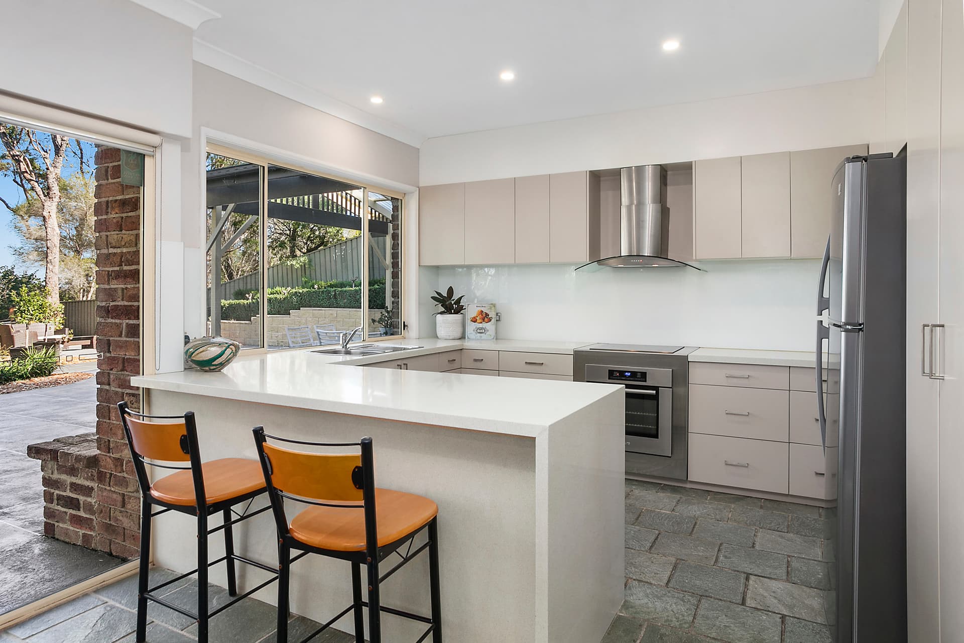 70 Brushwood Drive, Alfords Point, Alfords Point - Thumbnail 3