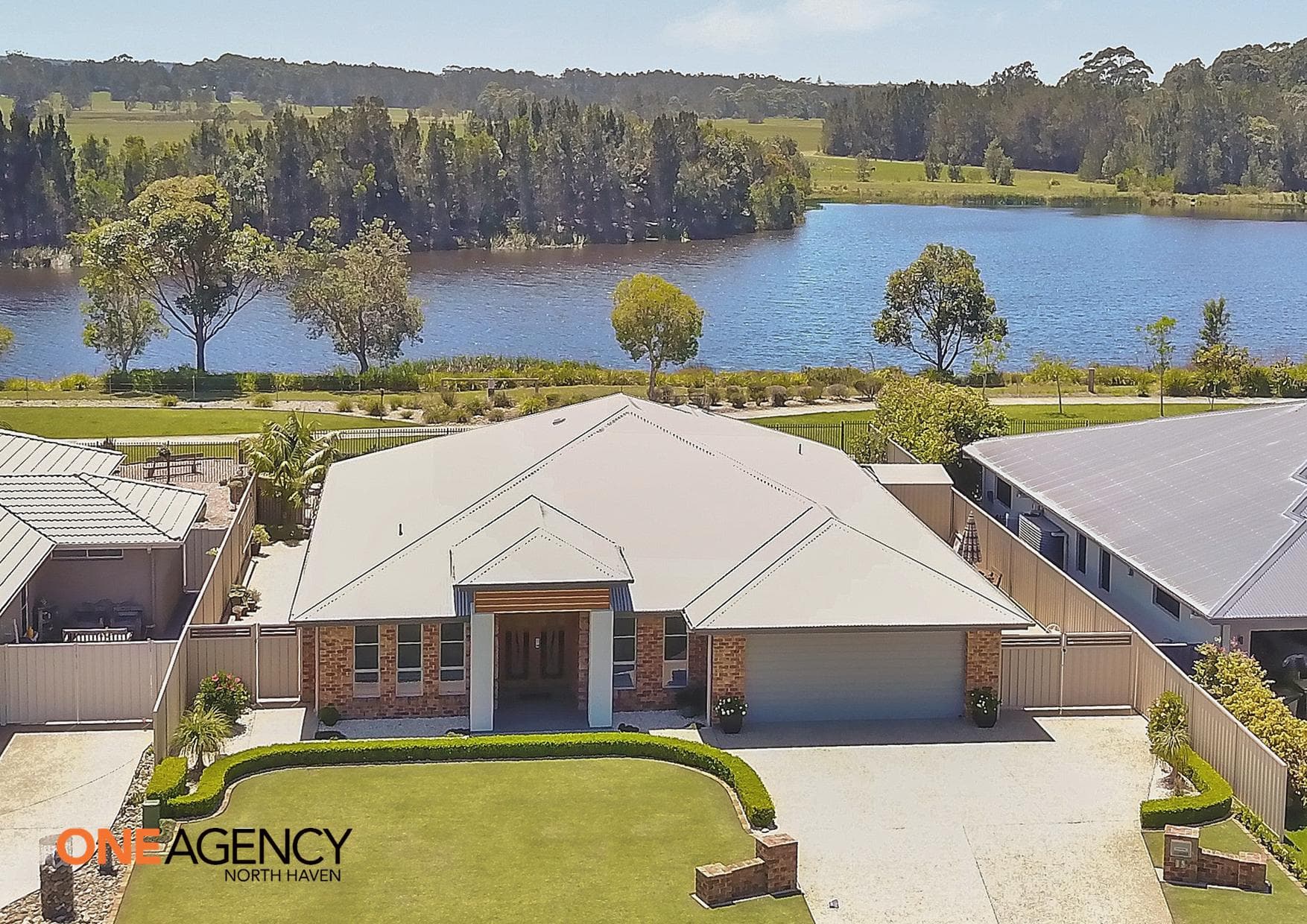 15 Magellan Place, Bonny Hills, Bonny Hills - Thumbnail 3