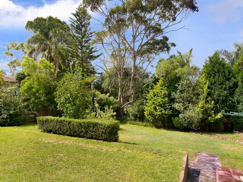 21 Malga Avenue, Castle Cove, Castle Cove - Thumbnail 2