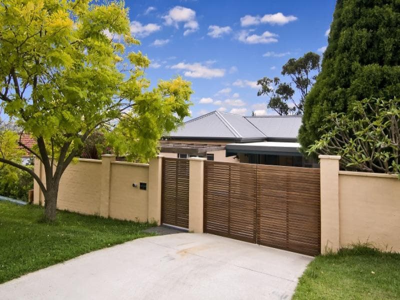 21 Smith Avenue, Allambie Heights, NSW 2100, Allambie Heights - Thumbnail 2