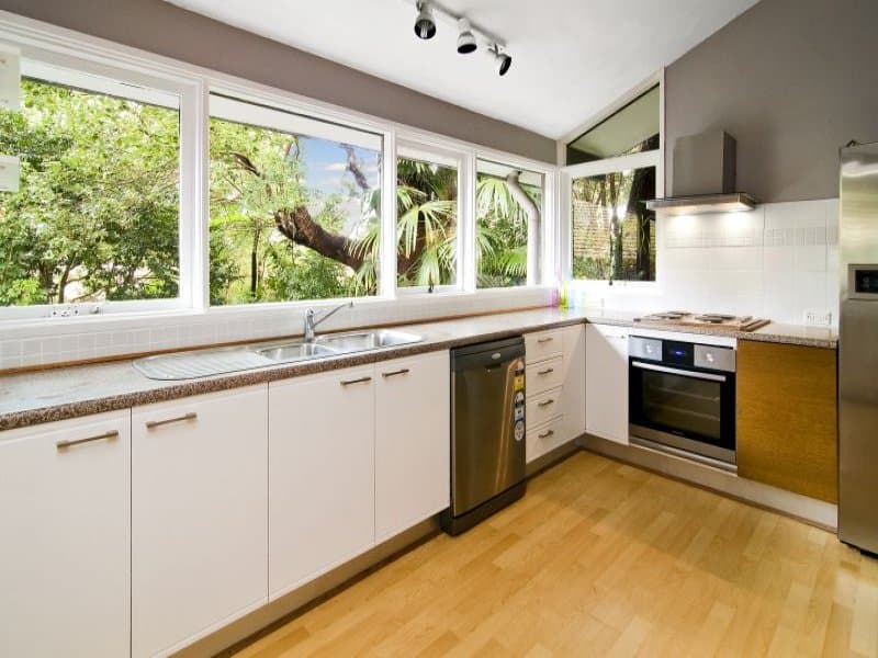 20 Strathallen Avenue, Northbridge, Northbridge - Thumbnail 2