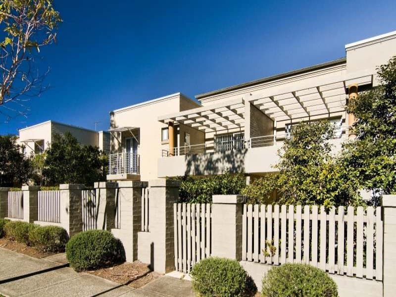 15/32-40 Sailors Bay Road, Northbridge, Cammeray - Image 1
