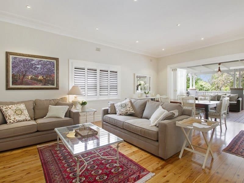 43 High Street, Willoughby, Willoughby - Thumbnail 2
