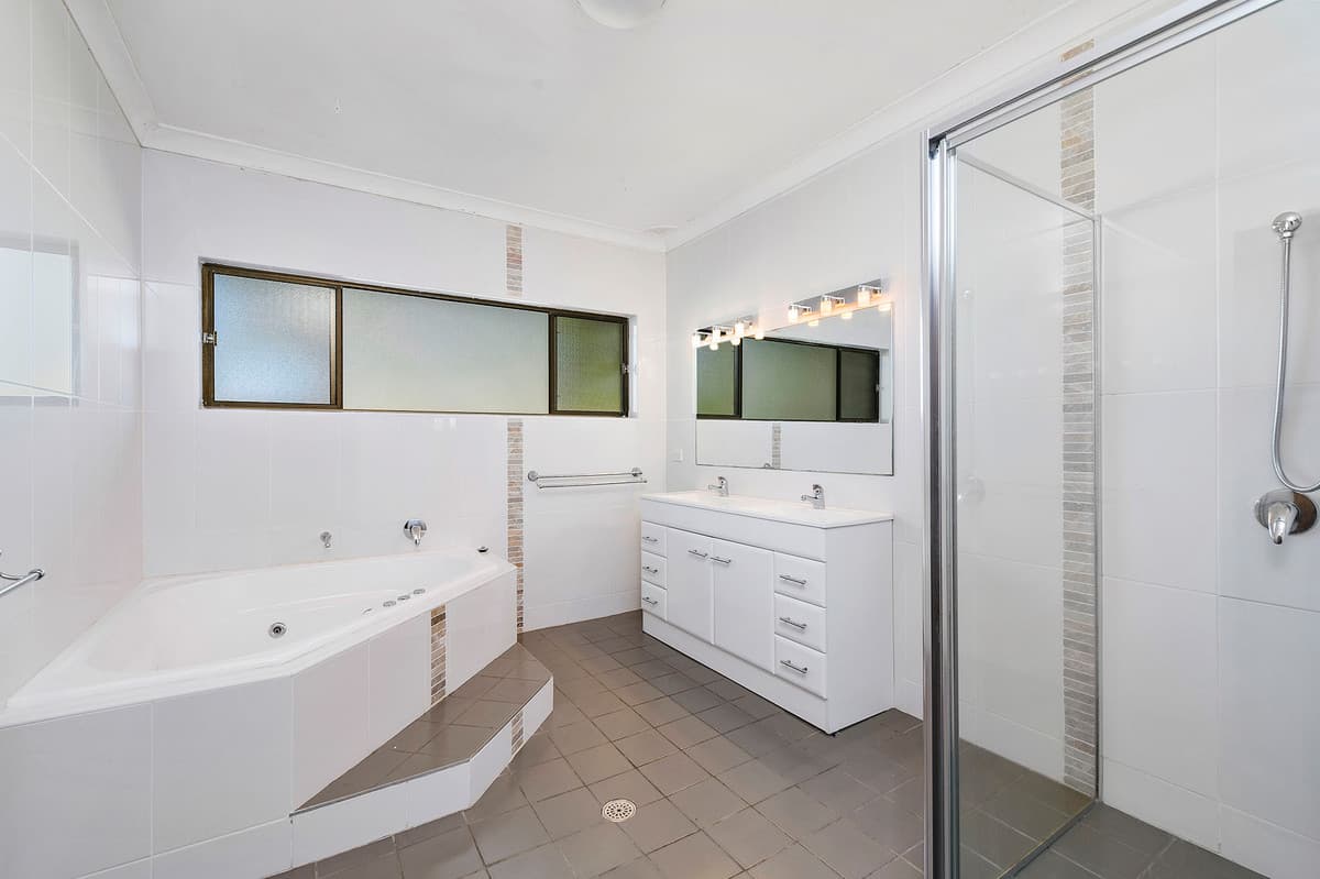 12 Majestic Lane, King Creek, King Creek - Thumbnail 8