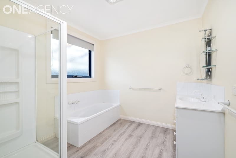 2/13 St Andrews Drive, Devonport, Devonport - Thumbnail 6