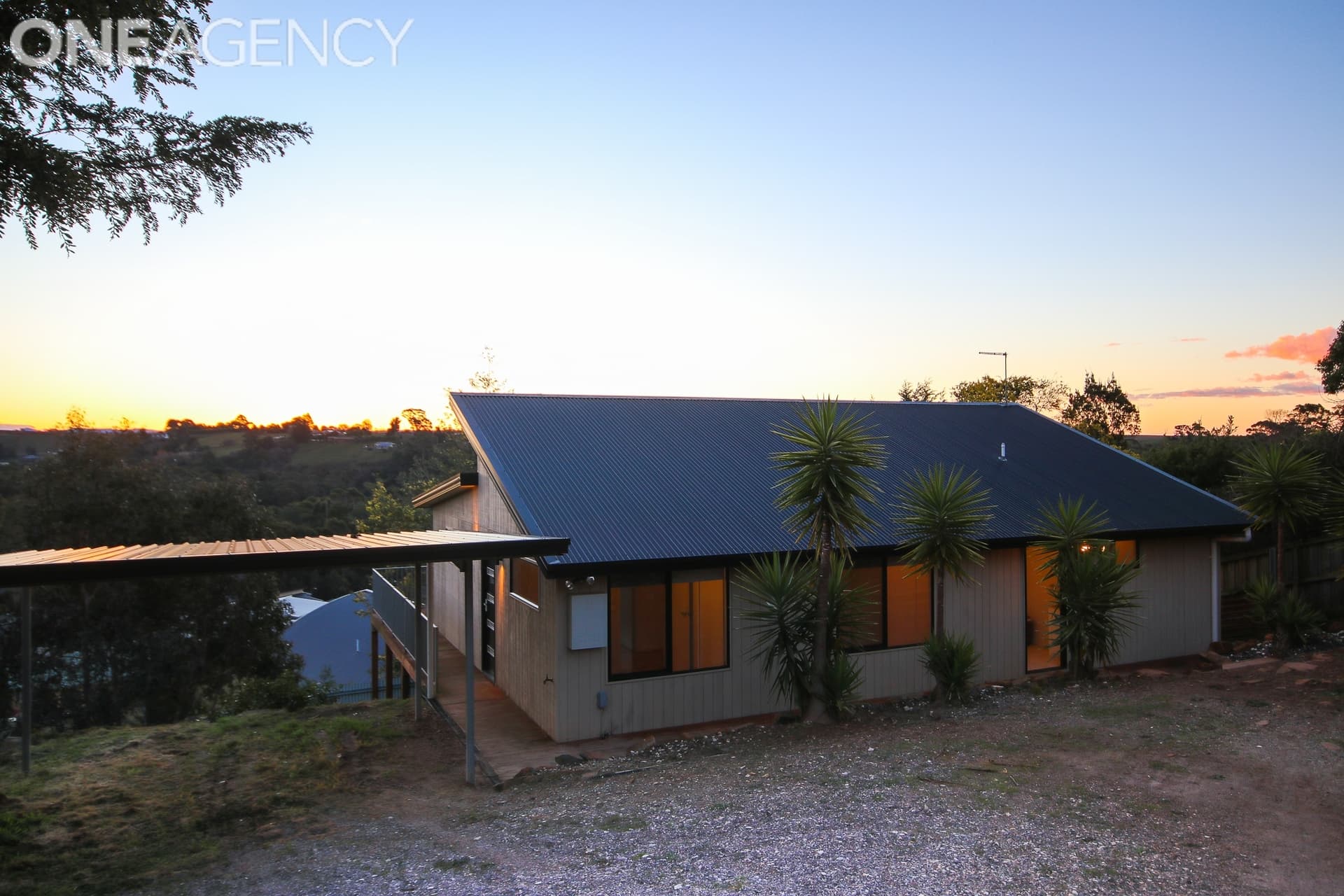 16 Tomarah Crescent, Devonport, Devonport - Image 1