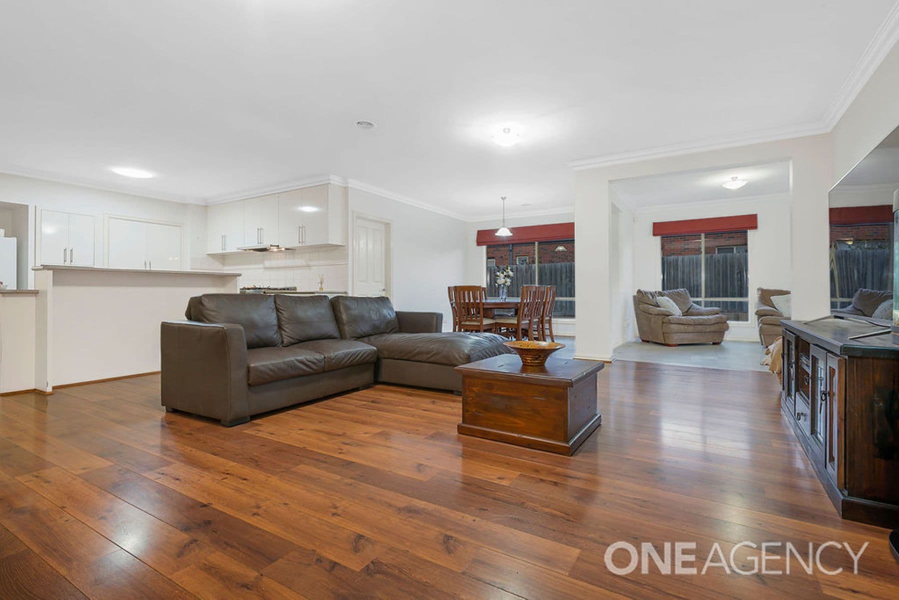 11 Sauvignon Court, Sunbury, Sunbury - Thumbnail 5